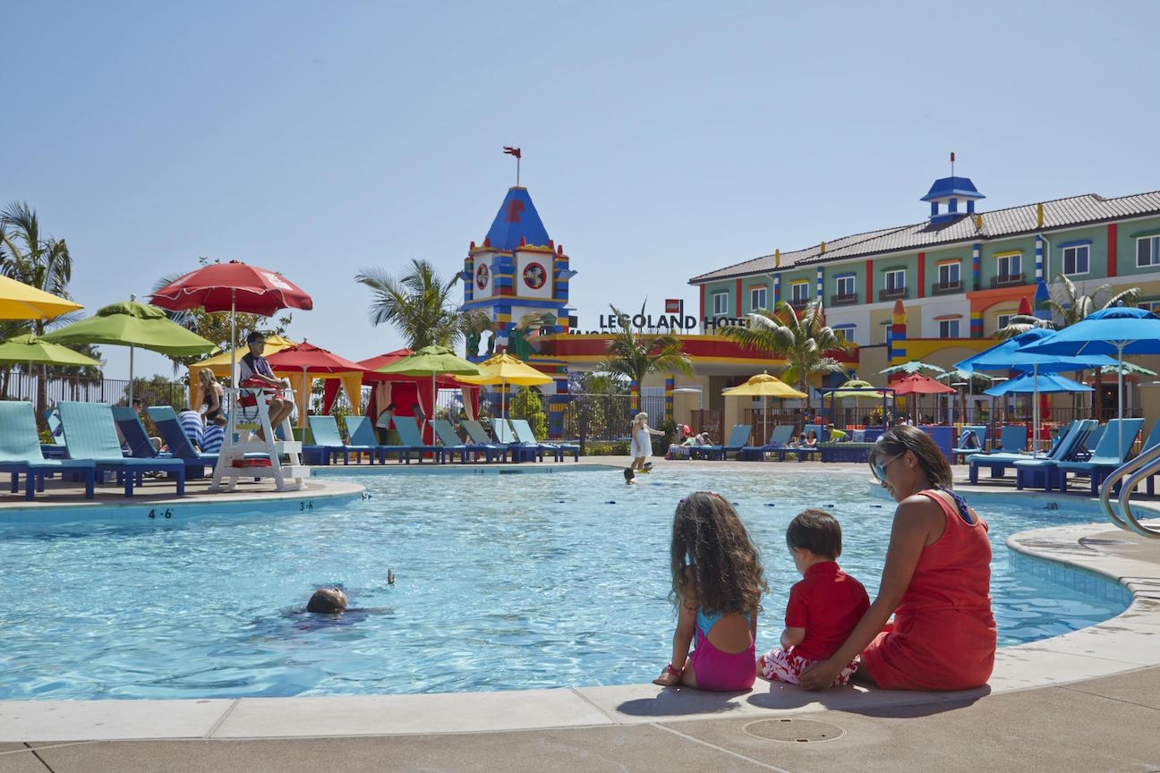 6 - Best Family - Legoland California Hotel-Pool.jpg