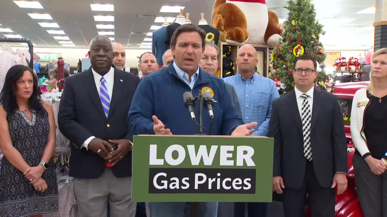 Ron-DeSantis-press-conference-112221-WFTS.jpg