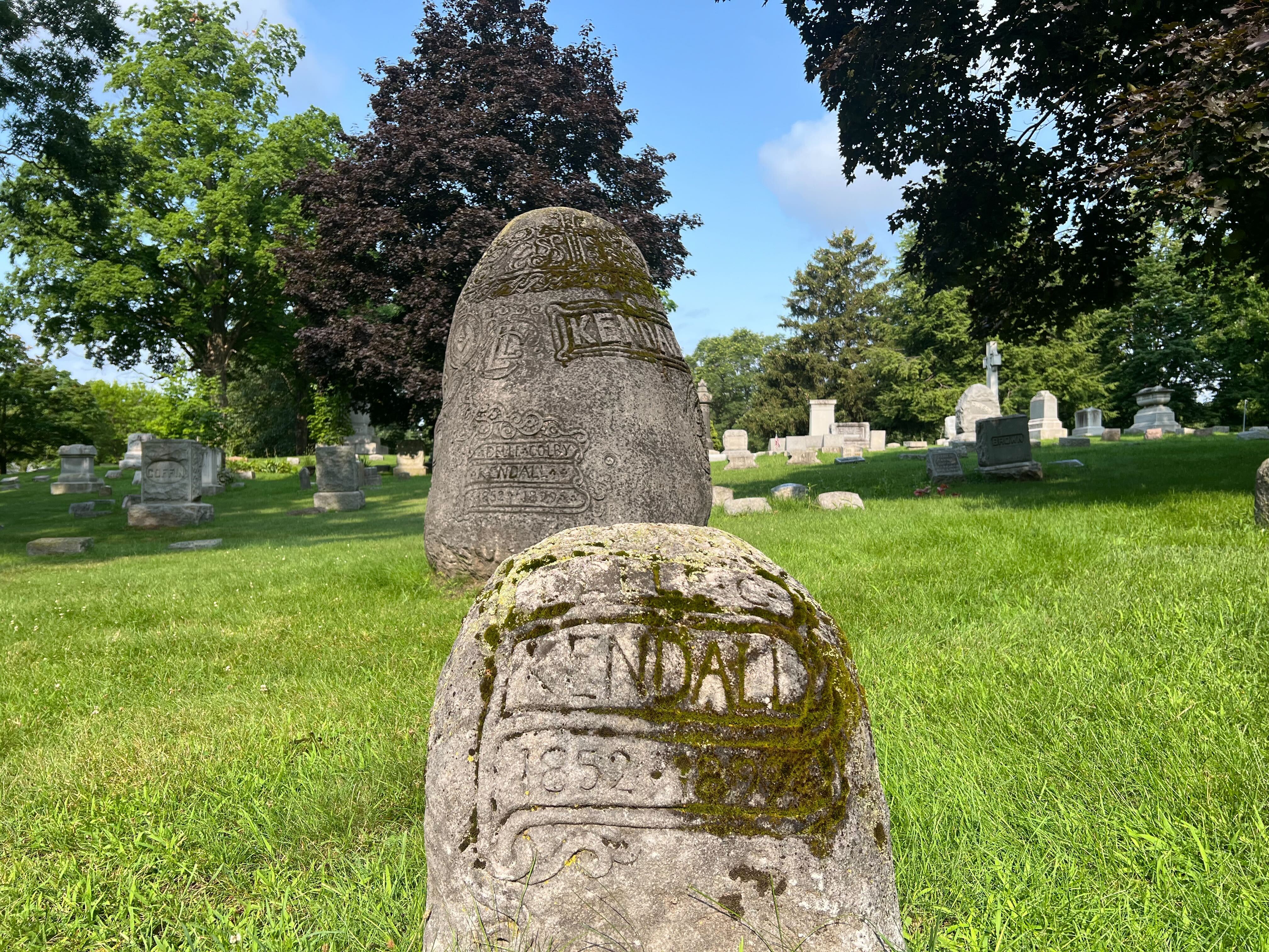 The gravestone of David Wolcott Kendall