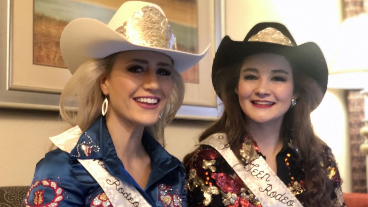 Kayla Seaman and Rebecca Stroh