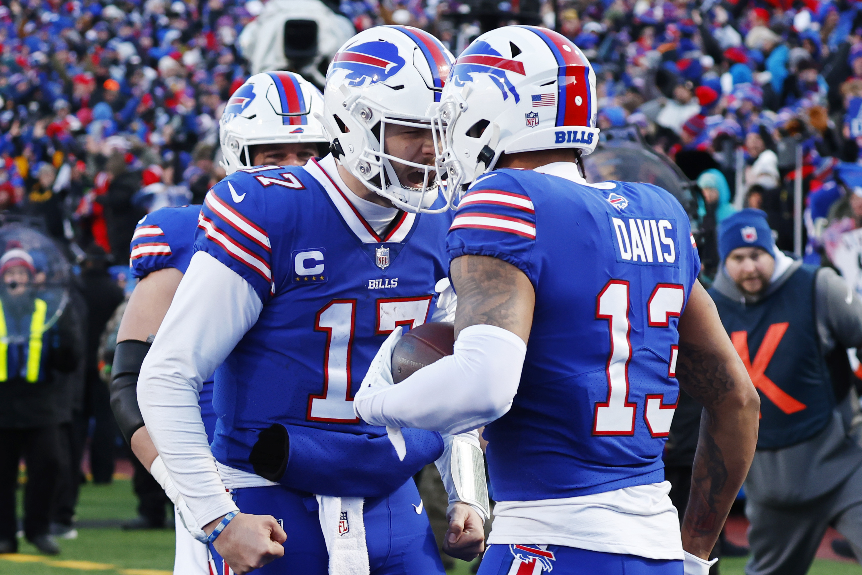 APTOPIX Dolphins Bills Football