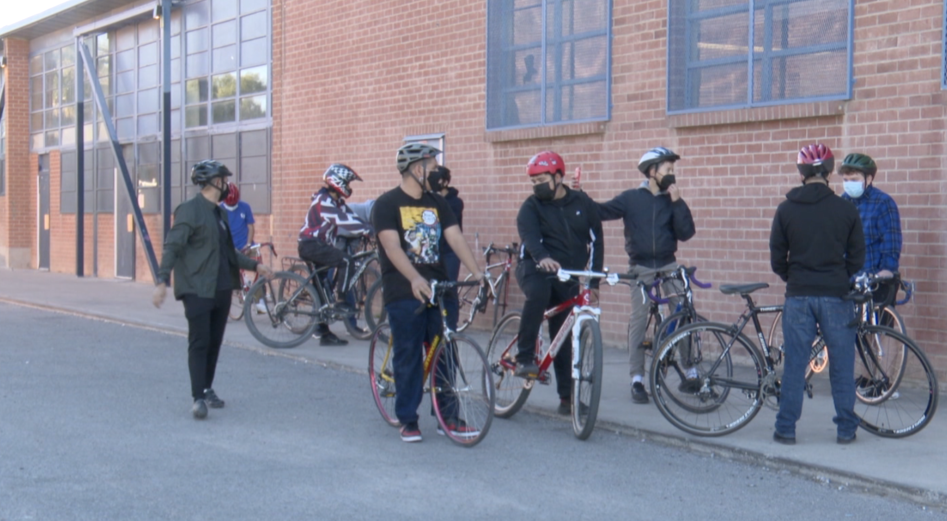 Pueblo High School students train for El Tour de Tucson