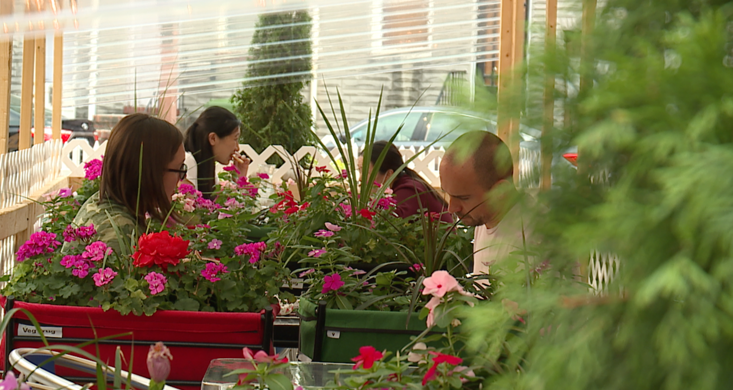 Baltimore restaurant owner says city's slow reopening pace put businesses at a disadvantage