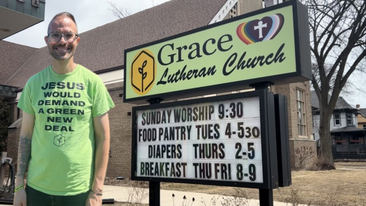 Kenosha pastor resigns after drafting sermon on political endorsement