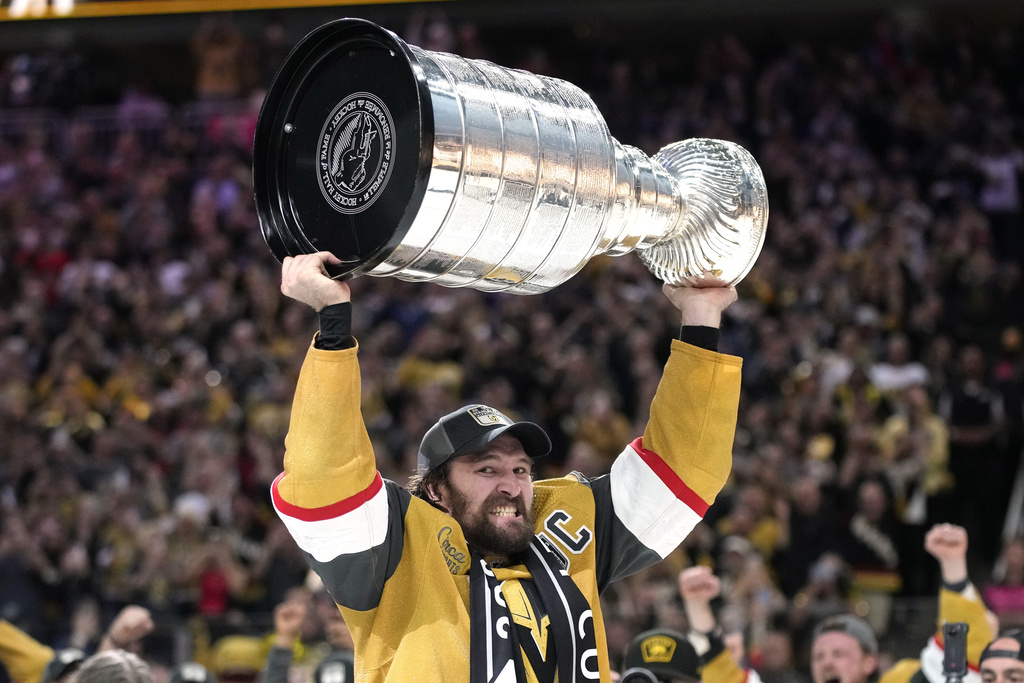 Vegas Golden Knights - Mark Stone