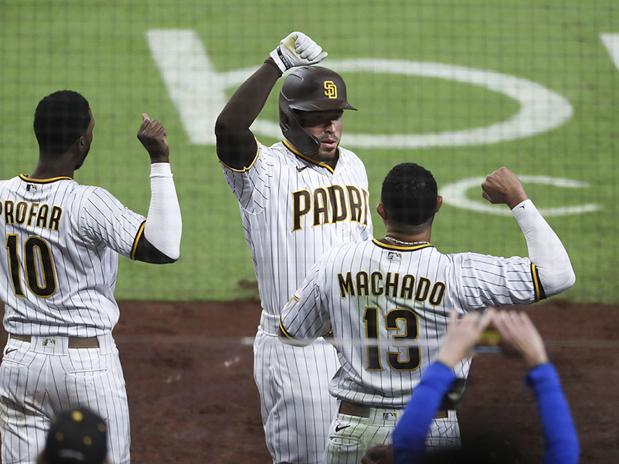 Giants Padres victor caratini