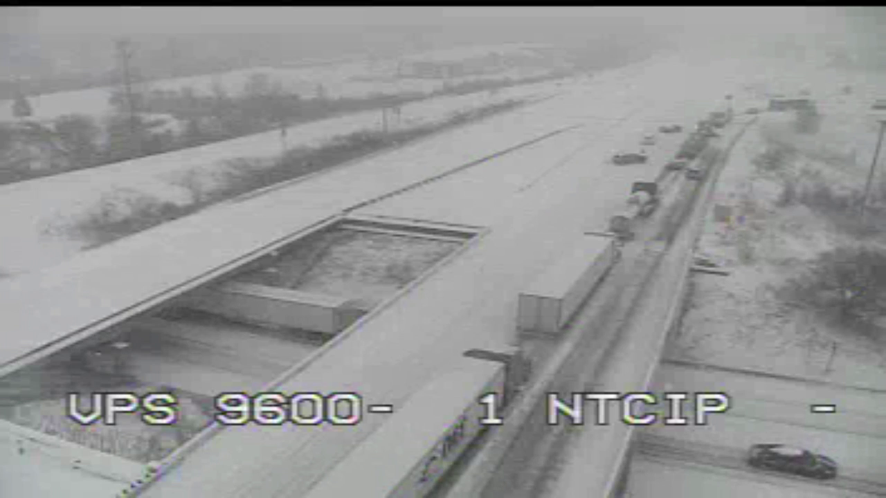 I-94 Watervliet crash MDOT cam.png