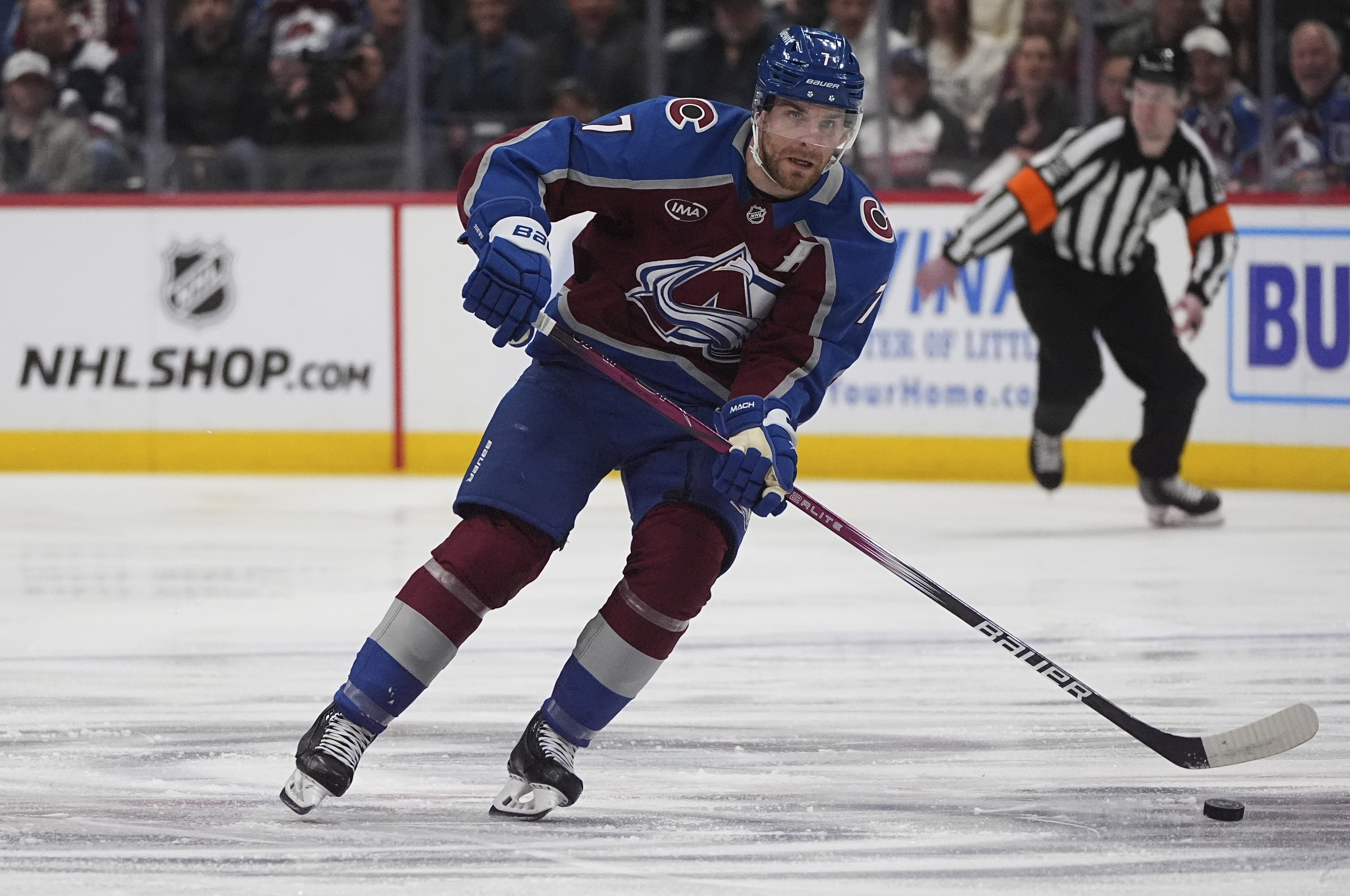 Flames Avalanche Hockey