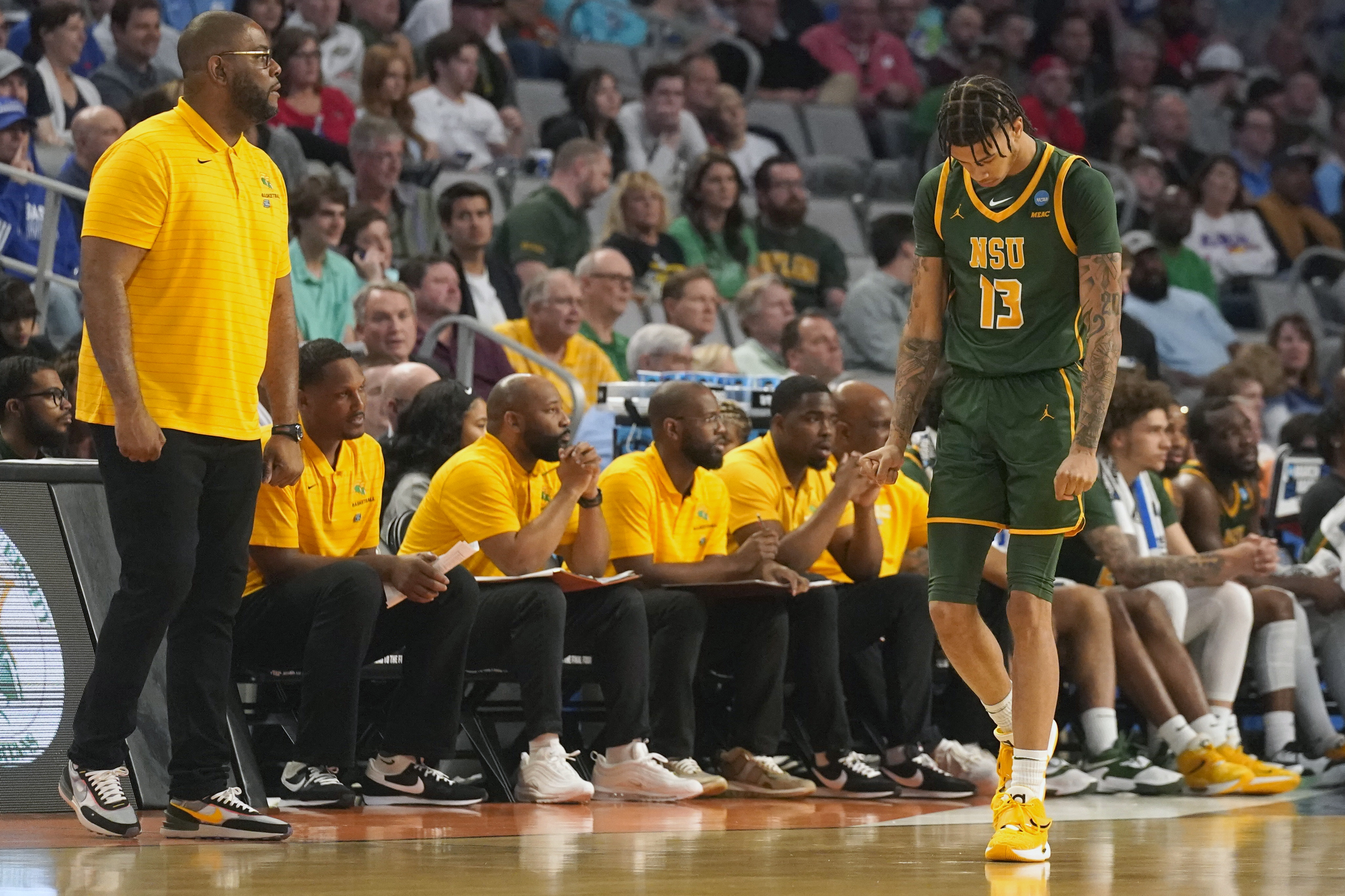 Daryl Anderson, Robert Jones