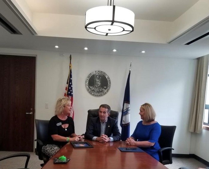 Honorary bill to raise awareness for distracted driving signed in honor of teen