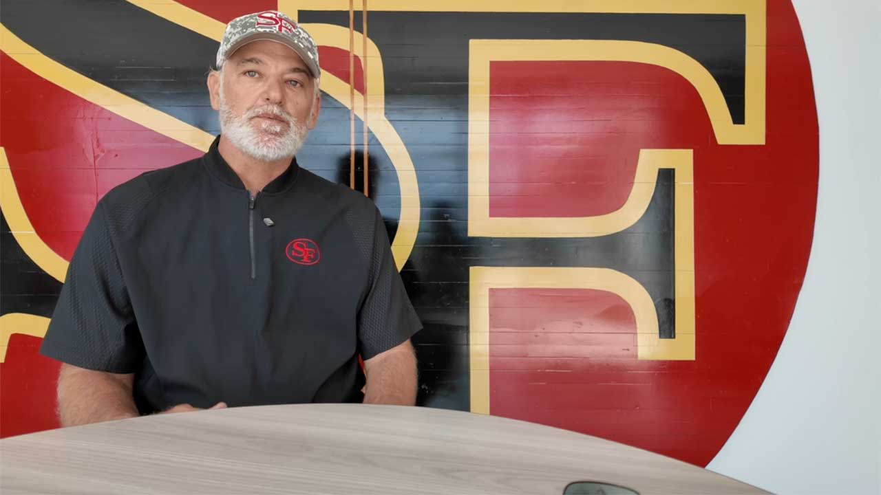Eric Kresser, who played quarterback for the Florida Gators in the 1990s, talks to WPTV about taking the reins at South Fork High School in Martin County.