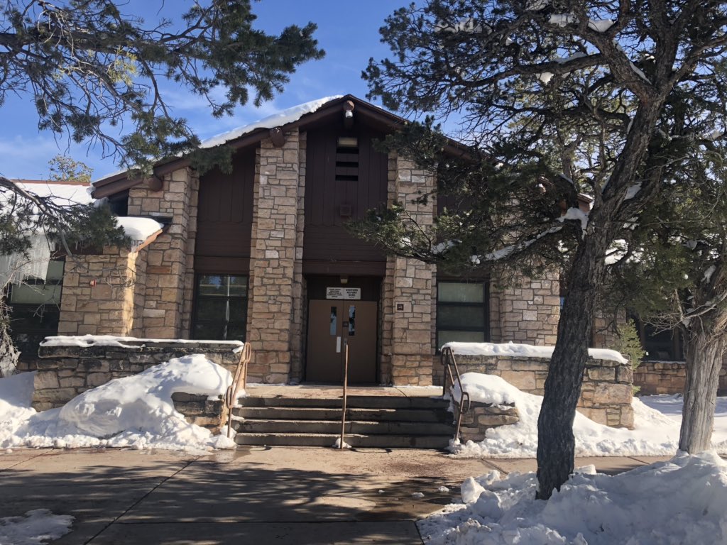 KNXV Grand Canyon School