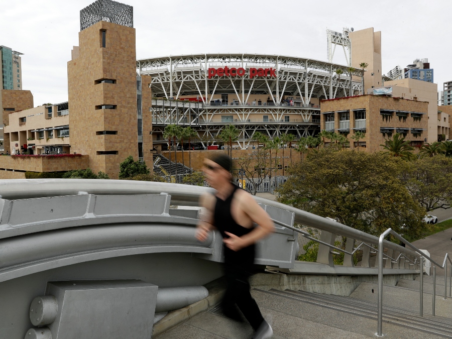 petco_park_exterior_bridge_apphoto.jpg