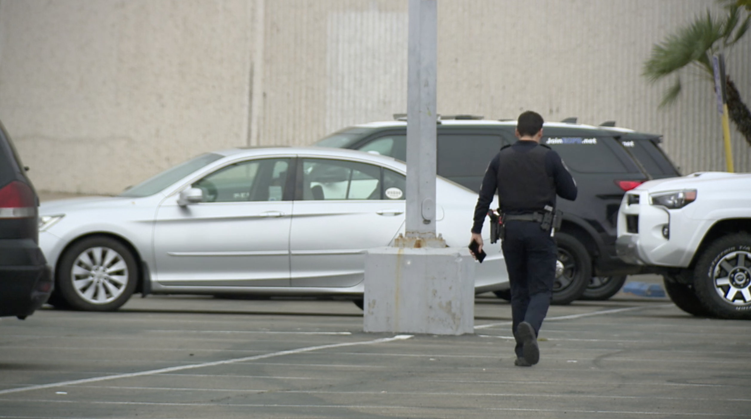 Shooting at parkway plaza mall