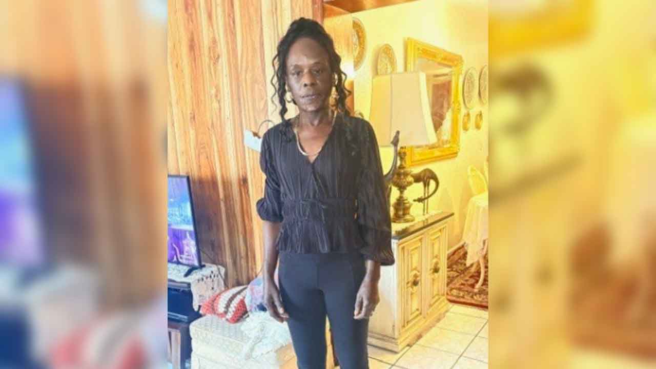 Claudia Cole