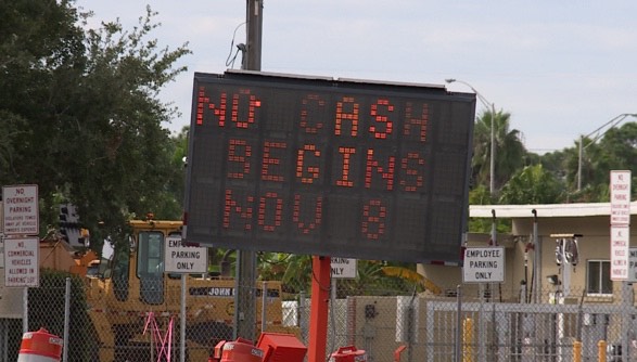 'No cash begins Nov. 8' sign warns of cashless tolls at Florida's Turnpike