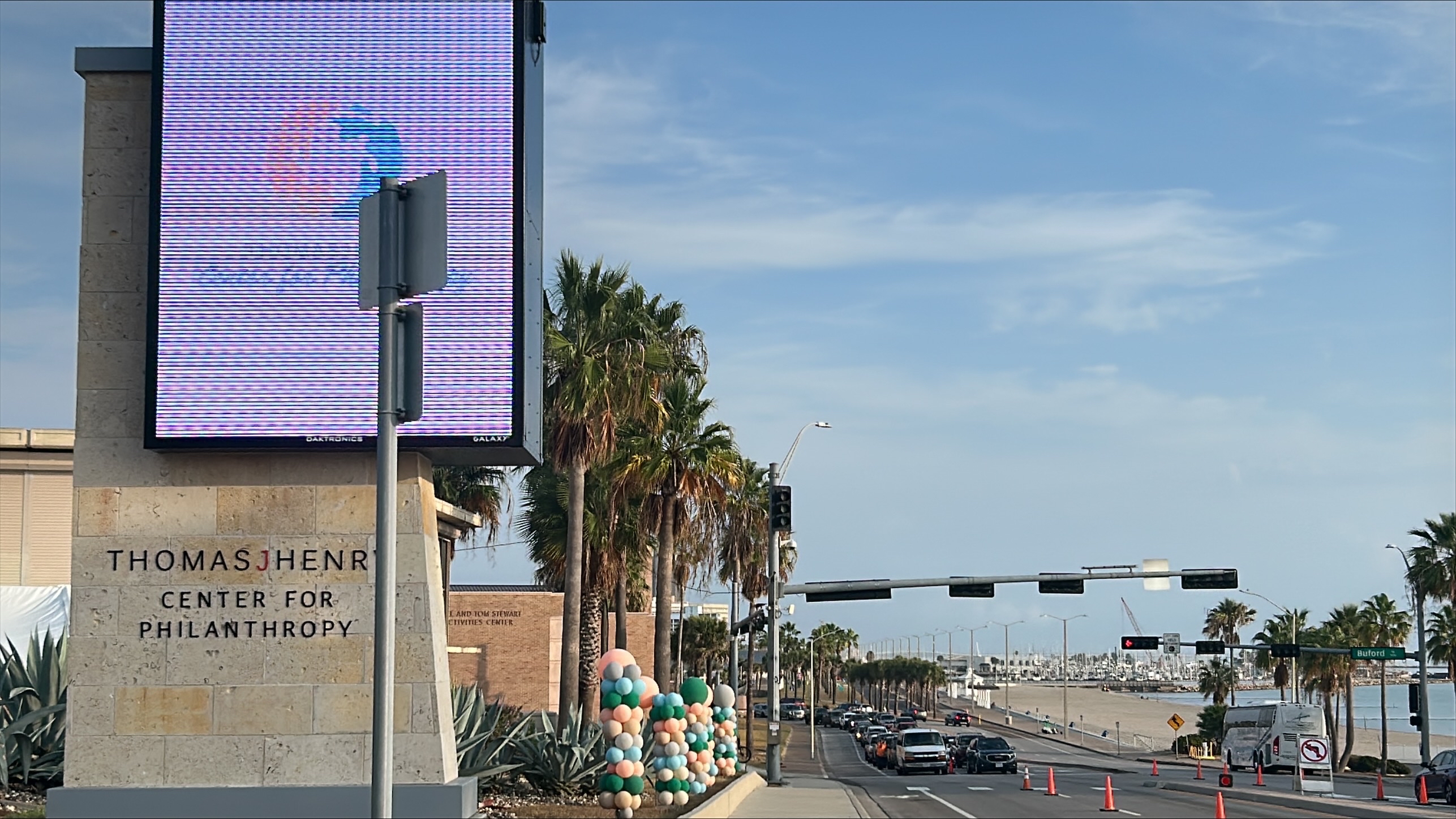 Thomas J. Henry Center for Philanthropy turkey giveaway 