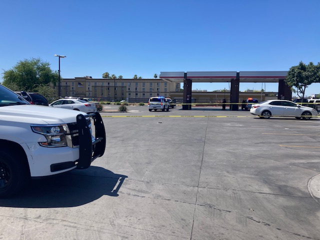 Cactus Rd QT shooting security guard 