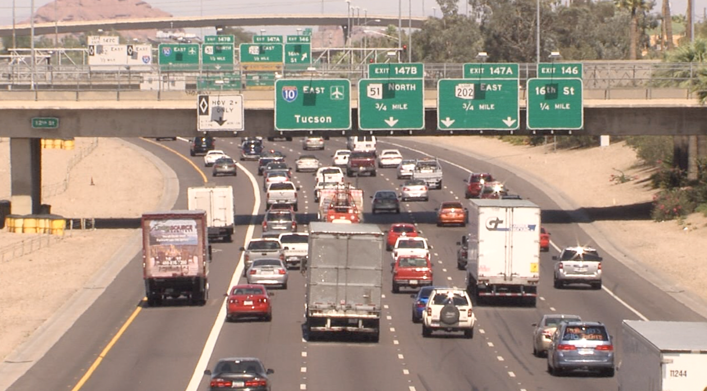 Phoenix traffic roads KNXV