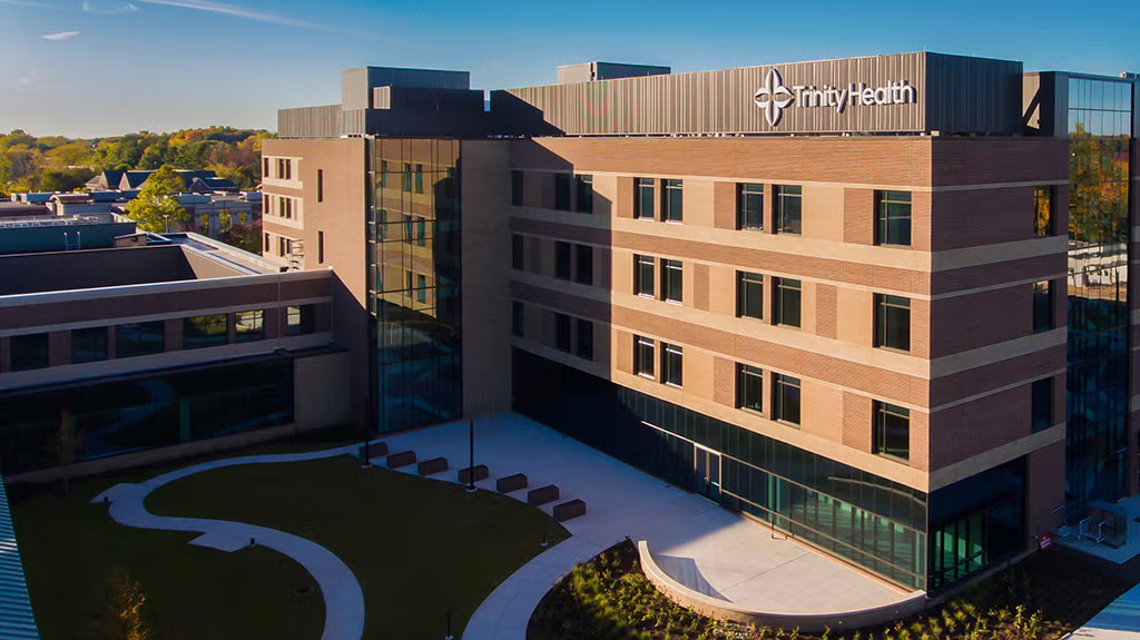 New Livingston Hospital _ Trinity Health Michigan.png