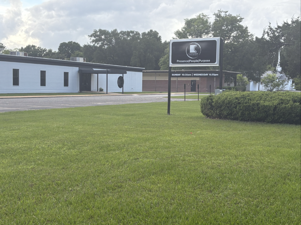 Former Pathways School in Bainbridge becomes Connection Church after rezoning rejected