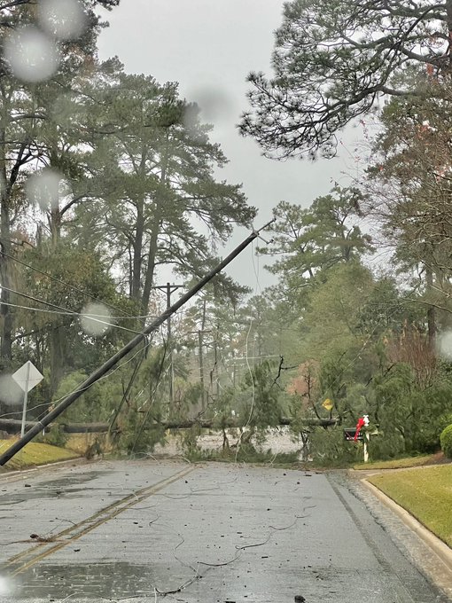 TVILLESTORM1.jpeg
