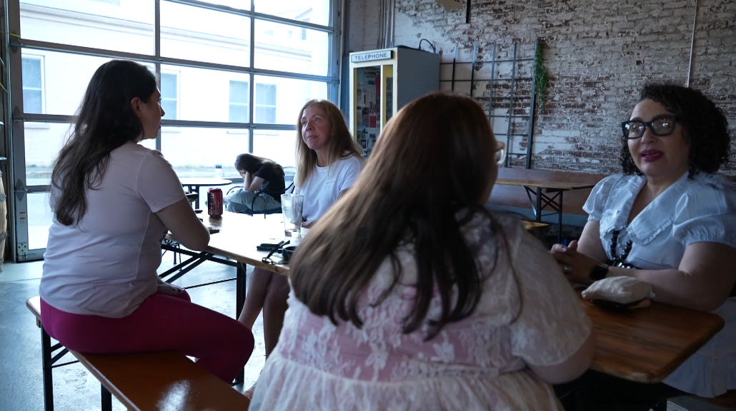 friend speed dating.png