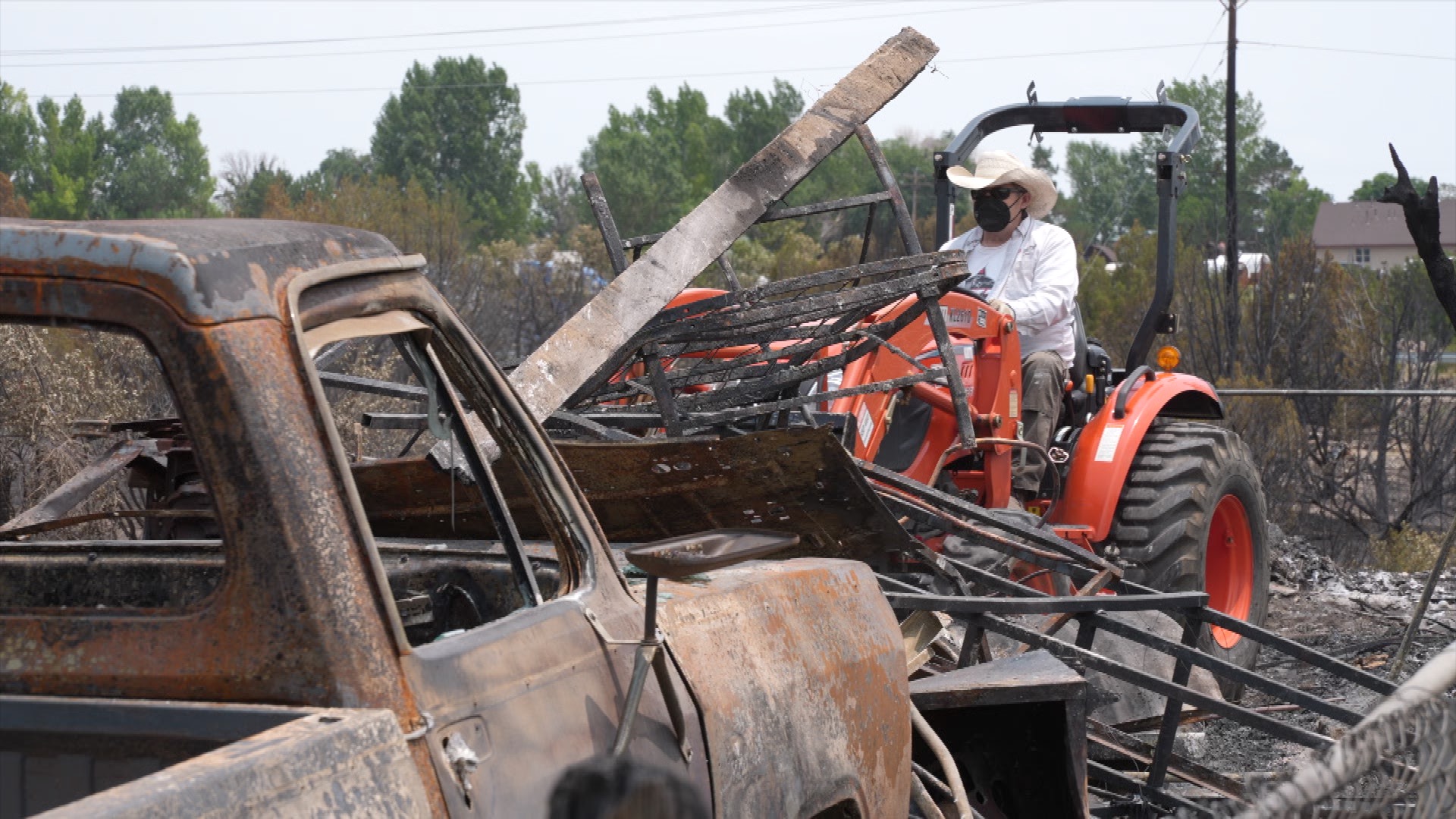 APPLEWOOD FIRE CLEANUP pic.jpg