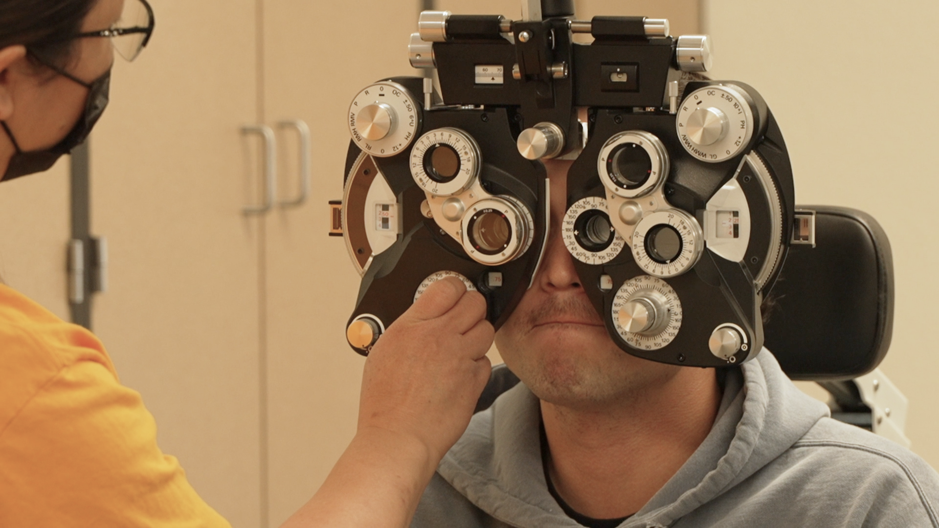 DENTAL AND VISION CLINIC SVO.00_00_23_12.Still001.png