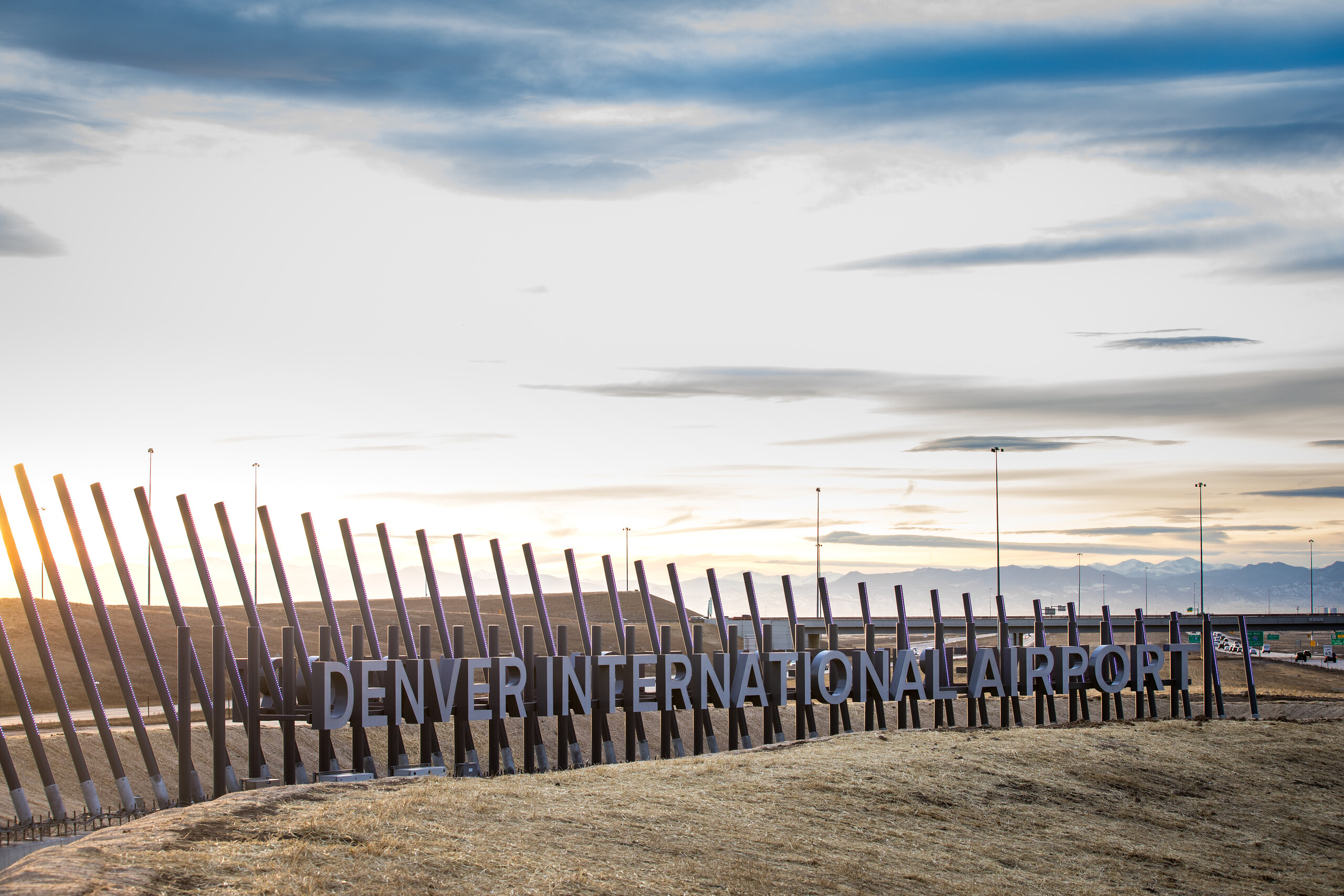 denver international airport dia sign.jpeg