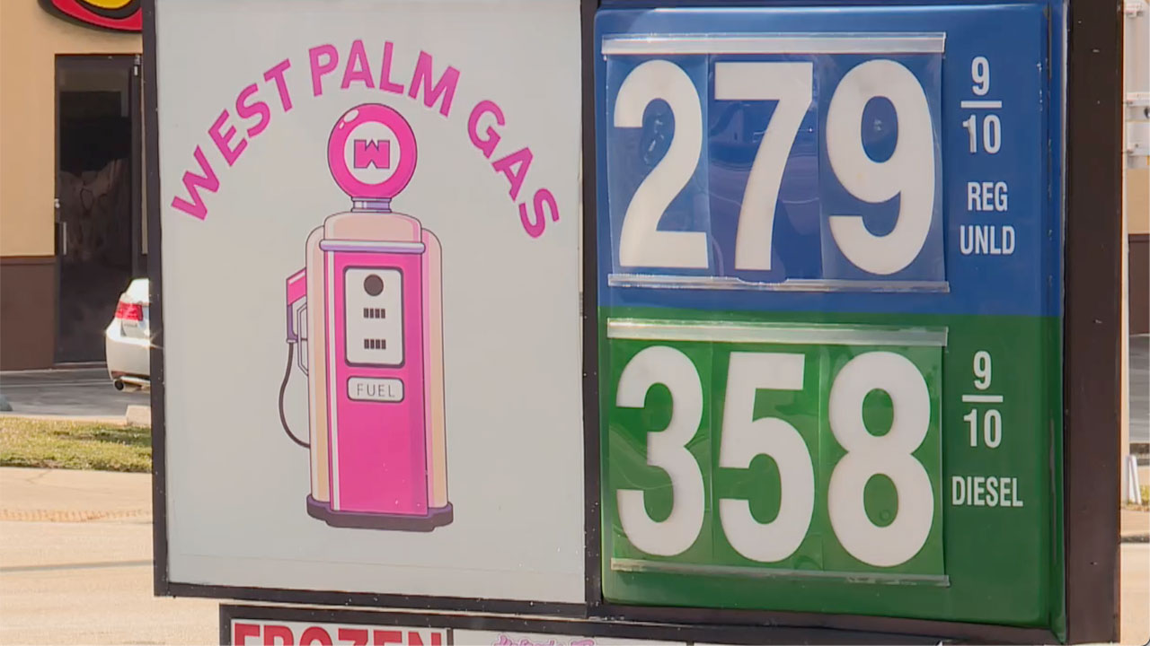 West Palm Gas, located along Southern Boulevard, was selling regular unleaded for $2.79 a gallon on Jan. 5, 2026.