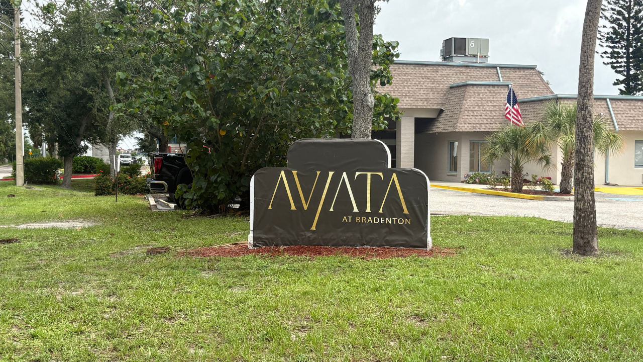 Displaced residents from Bradenton assisted living facility continue to wait for a return