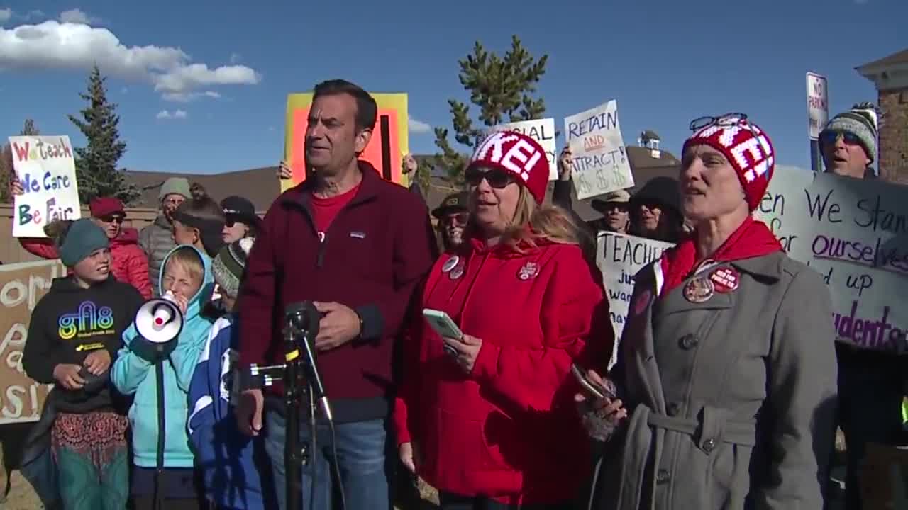 park county teacher strike.jpg