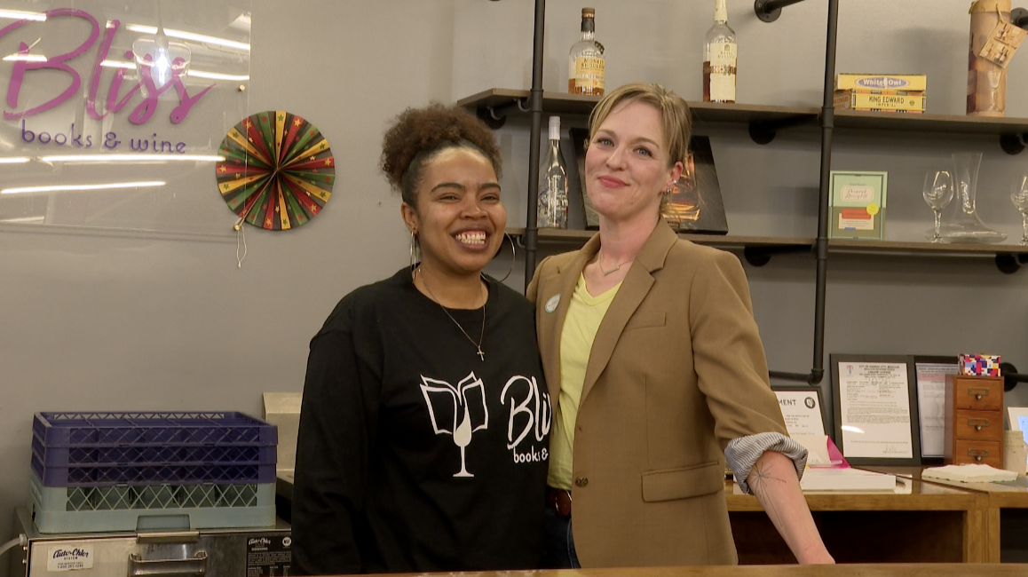 La'Nesha Frazier and Lauren Conaway