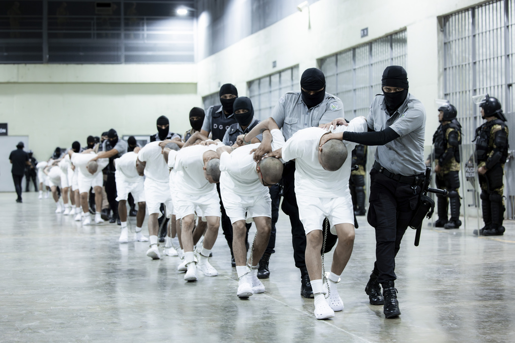 APTOPIX El Salvador Deportees