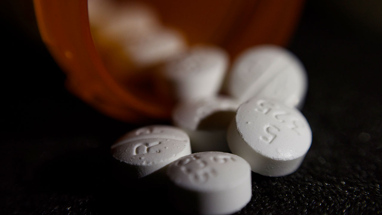 Opioid-pills-AP-PHOTO.jpg