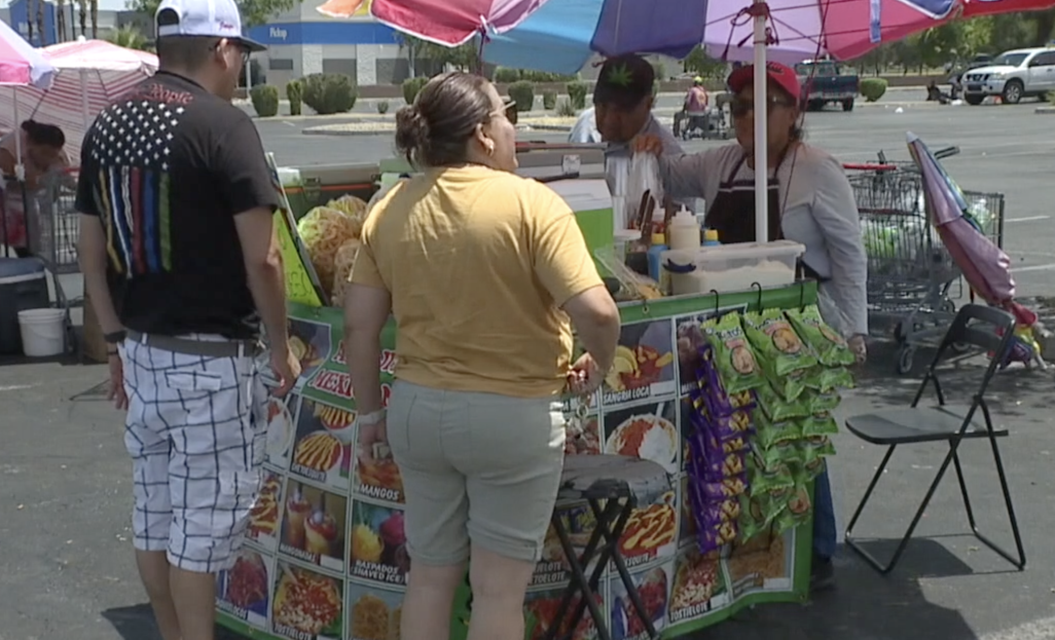 Sidewalk vendors