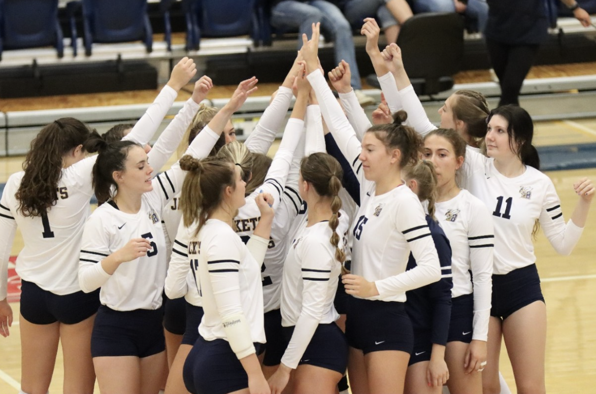 MSUB VB 21 Huddle.png