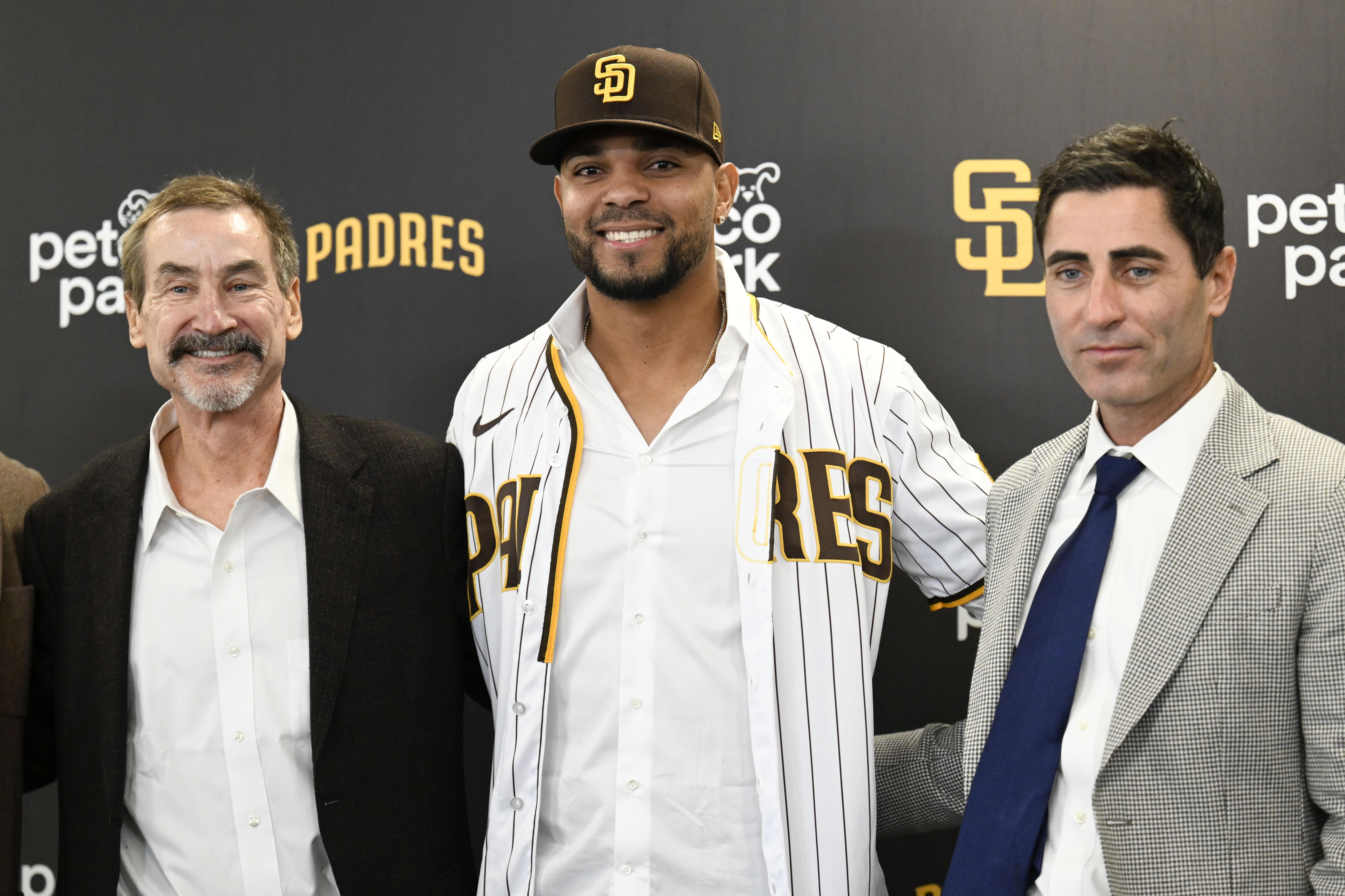 Padres Bogaerts Baseball