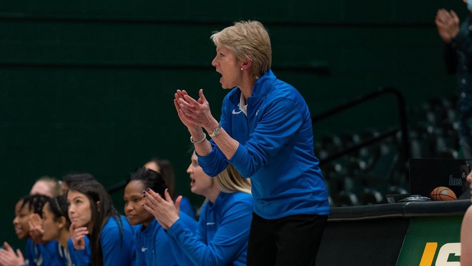 Air Force's Gobrecht signs new contract through 2024-25