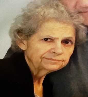 Deanna Adams.jpg