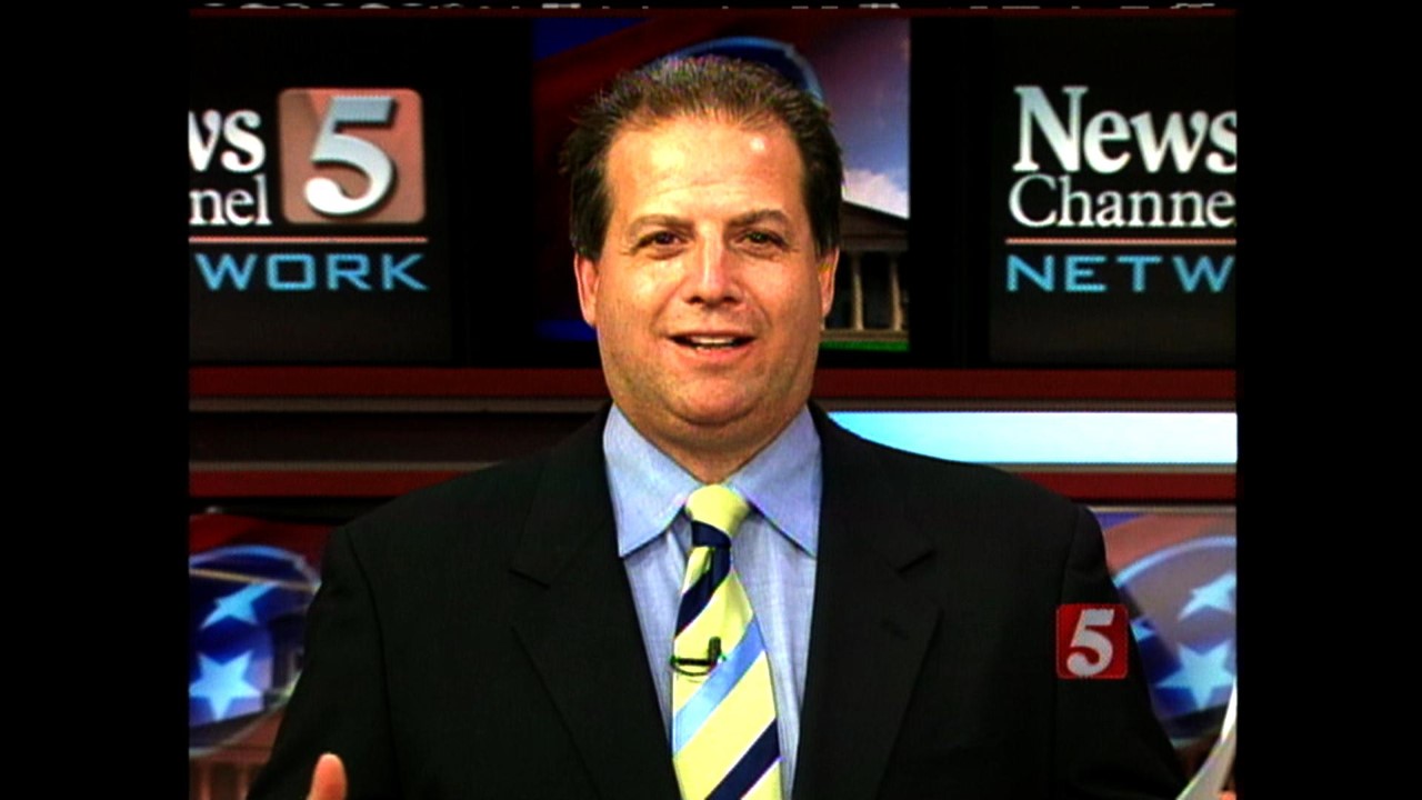 Longtime NC5 sports anchor Mark Howard 