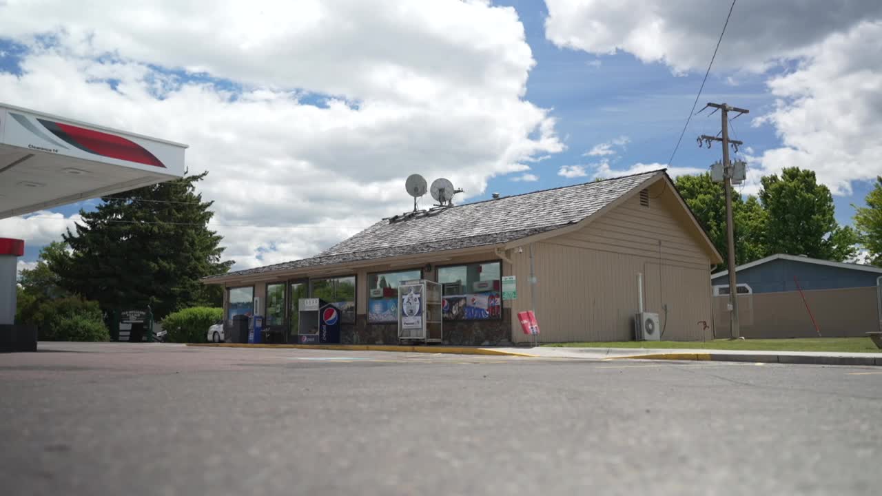 Hellgate Trading Post 