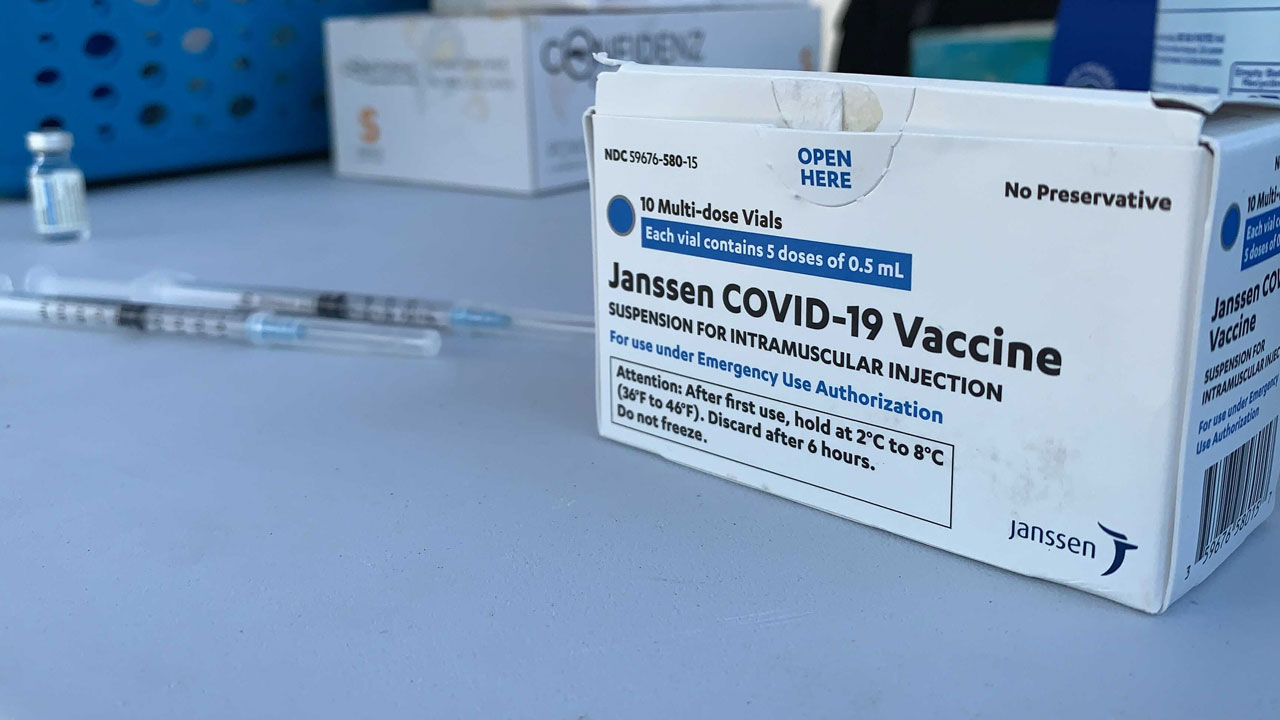 Johnson-and-Johnson-Vaccine-TAYLOR-VINSON-1.jpg