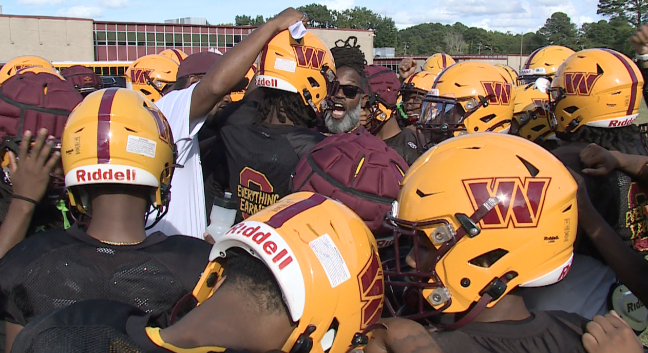 WARWICK FOOTBALL.png
