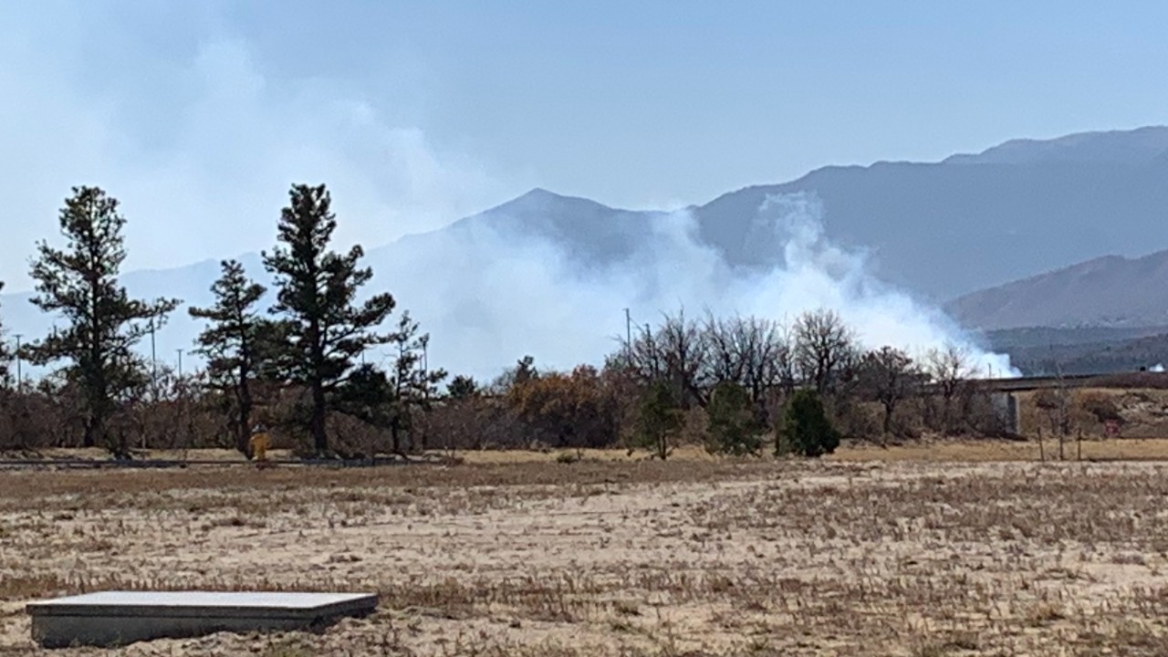 Grass fire near Interquest and I-25.jpg