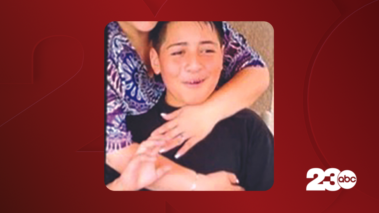 Bakersfield Police seek helping finding runaway boy