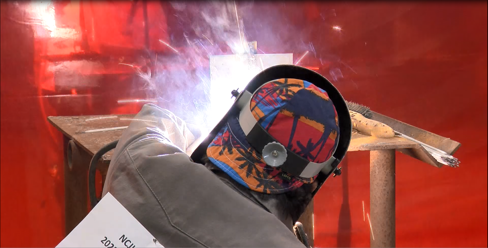Welding competition underway at Junior Livestock Show - Vimarsana News