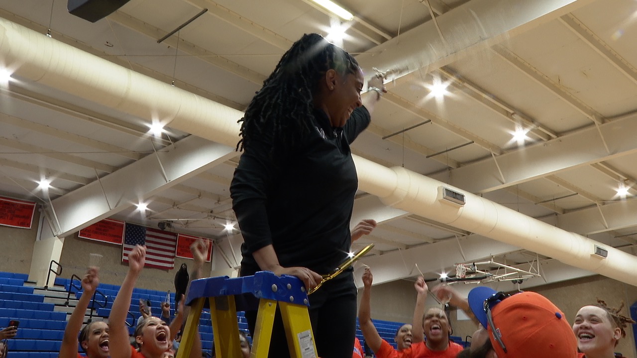 MCC BASKETBALL 
