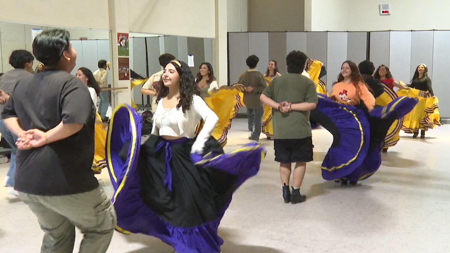righetti folklorico practice.jpg